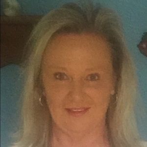 Meet your Posher, Paula